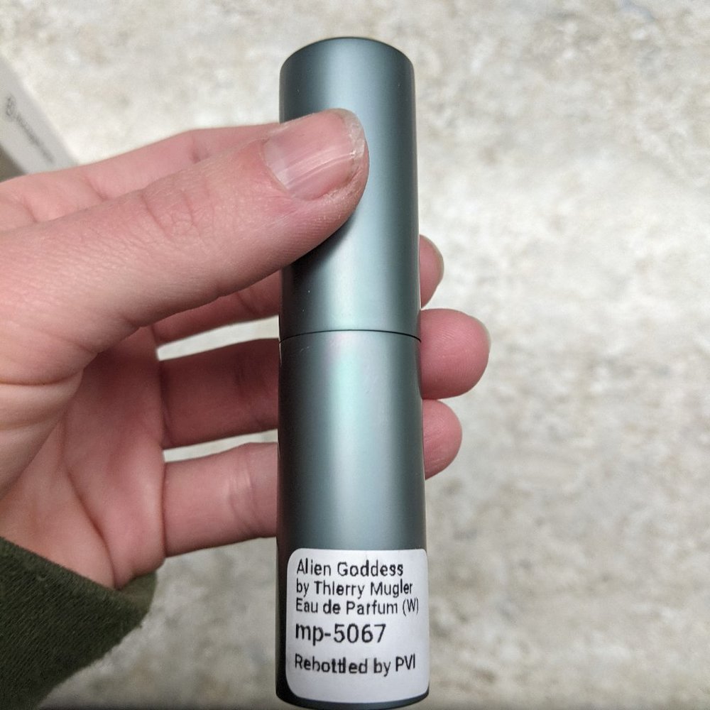 COPY - Alien Goddess Travel Size Refillable